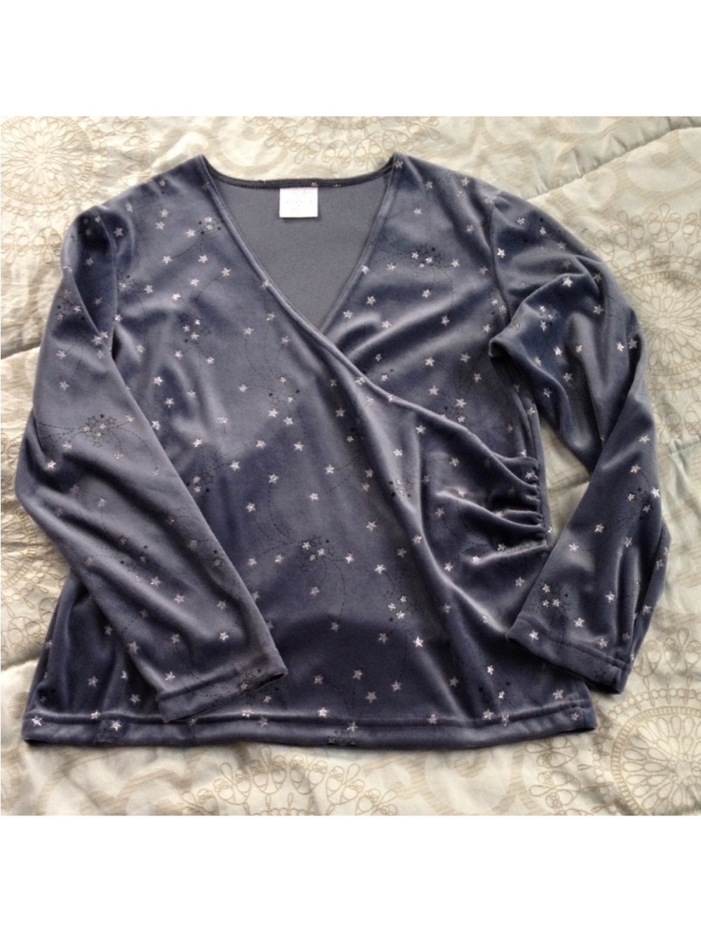 Velour mock wrap sparkly silver stars top size medium